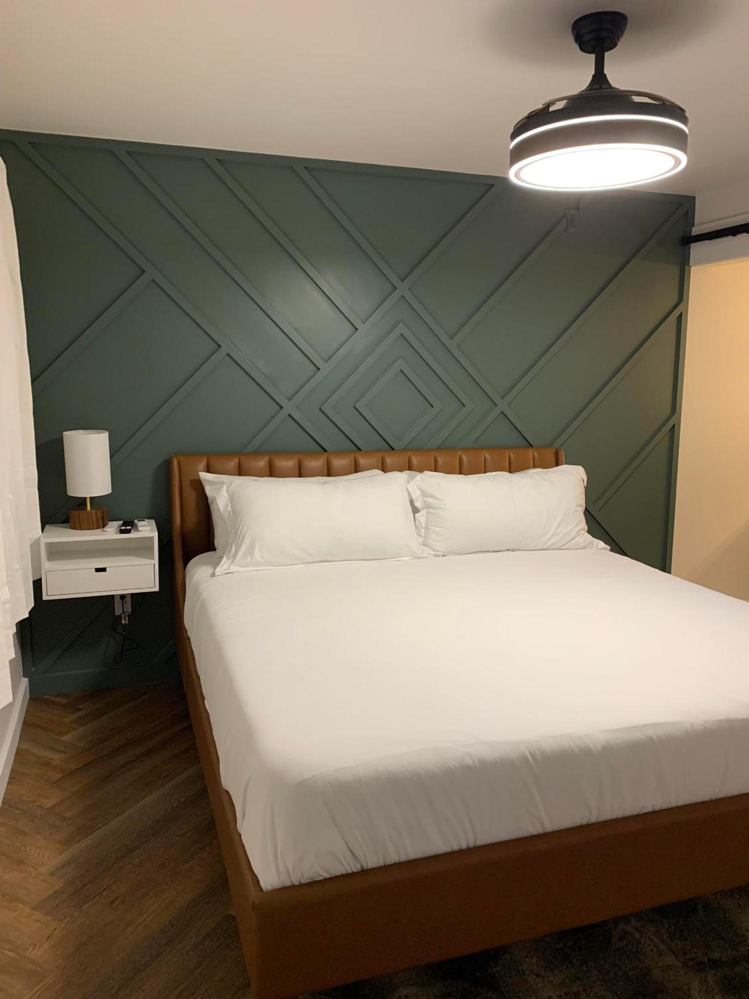 Hotel 239-boutique West Dover
